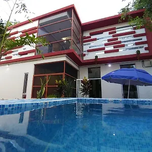 Hostal Kaban 44